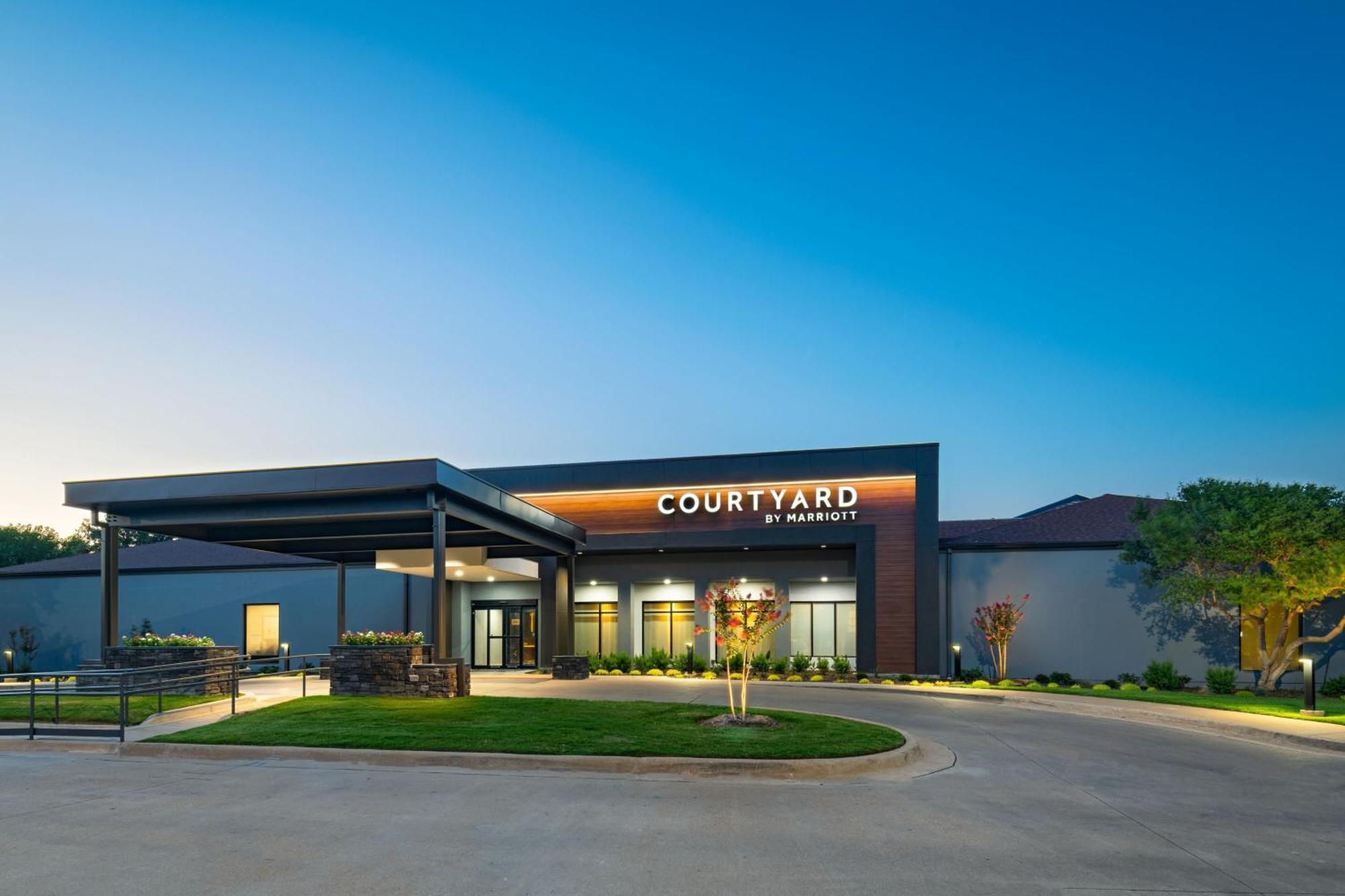 Courtyard Fort Worth University Drive Exterior foto